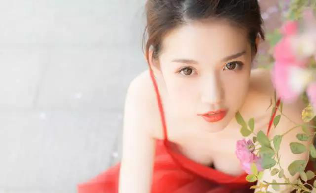 �ɶ��ӹ�����